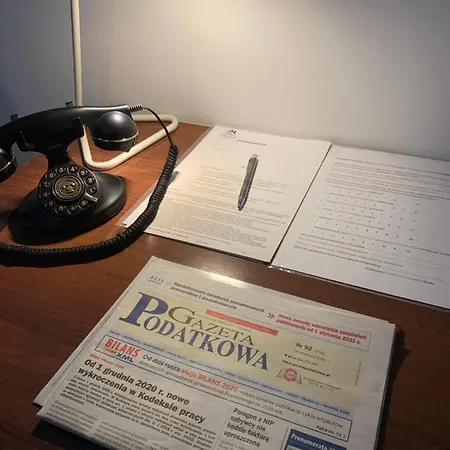 Business Europa22 Airport Lotnisko Premium Wysoka Jakosc Quality Otwarty Dla Gosci Biznesowych Niemasowosc Izolatorium Bon Turystyczny Sterylne Warunki Kwarantanna Badz Biurowa Praca Zdalna Apartment Warsaw